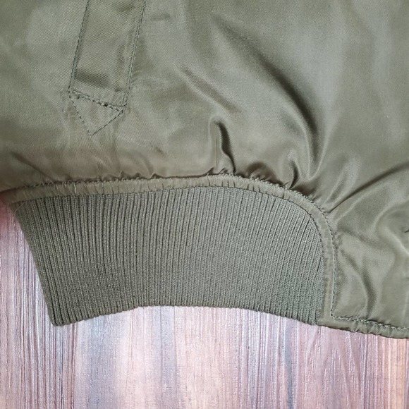 Love Tree Brand  Women's Jr Olive Green Bomber Jacket  Large - Picture 8 of 9